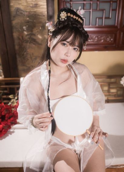 性瘾欲女天天被情人调教小说_国语版中文版