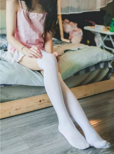 免费观看已满18岁电视剧中_BD英语HD在线观看